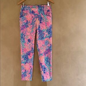 LILLY PULITZER LUXLETIC UPF 50+GOLF CORSO PANT Block Party  size 2